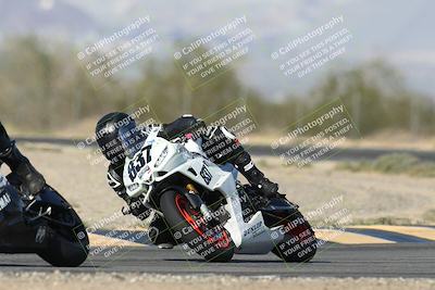 media/Nov-16-2025-Race Pace (Sun) [[8c5fa54630]]/Verified Riders/2-Turn 7 (945am)/